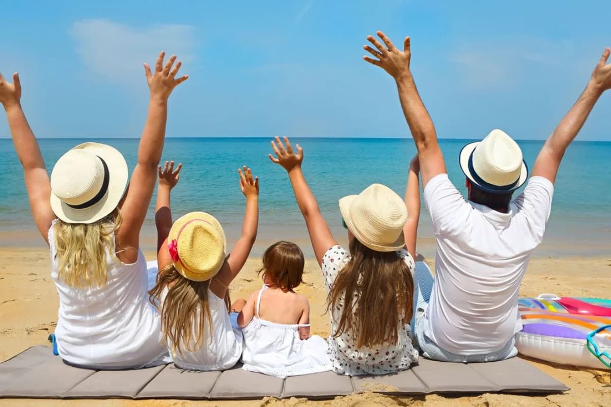 Family enjoying Dubai